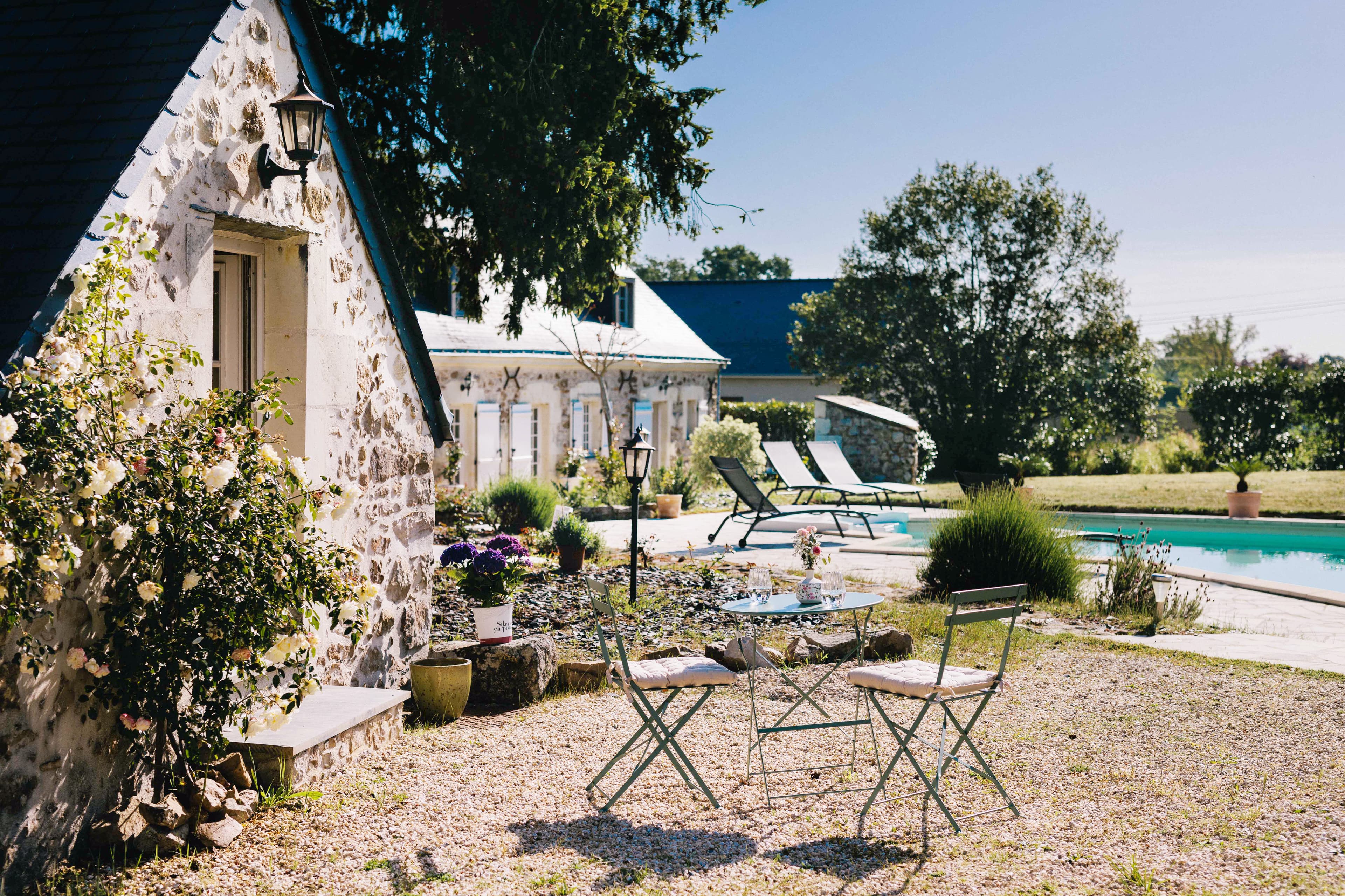 La dépendance côté piscine